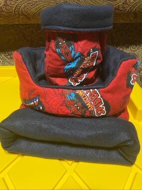 Cuddle Cup pet bed  Spider-Man Fleece